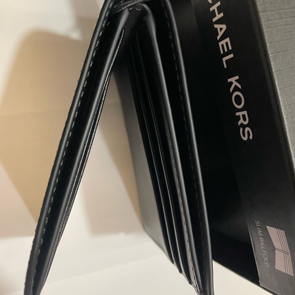 Michael Kors Jet Set Mens Billfold Wallet (Blue) - Picture 2 of 3